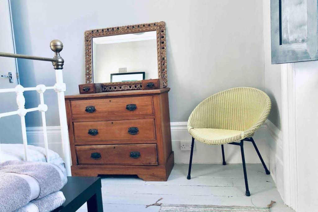 Seaside Escape - Gorgeous 2 Bed Apartment In St-Leonards-On-Sea Χέιστινγκς Εξωτερικό φωτογραφία